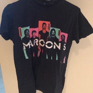 vintage maroon 5 tee